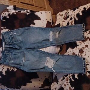 TINSELTOWN, DISTRESSED JEANS, SIZE 1 SEE MEASUREMENTS BELOW.
